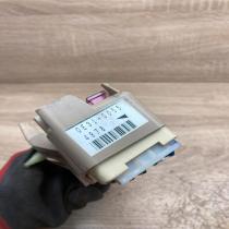 0E31 0055 4978 PA66 PPE Fuse module Toyota Previa (XR30, XR40) II