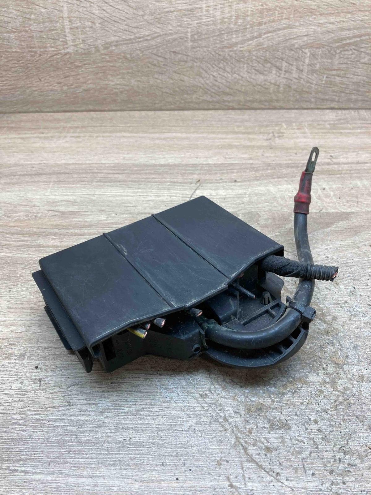 90589541 968566 1  Fuse box cover Opel Astra G