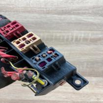 8L0941822A 896083000 Main Fuse module Volkswagen PASSAT B5