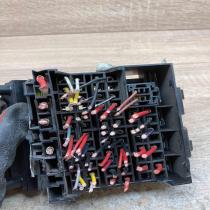 90505470 7Q 821 Fuse module Opel Omega B1