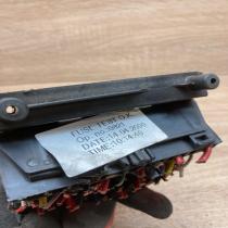 90505470 7Q 821 Fuse module Opel Omega B1