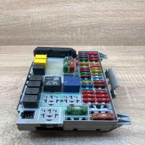 90589965 Main  Fuse module Opel Astra G