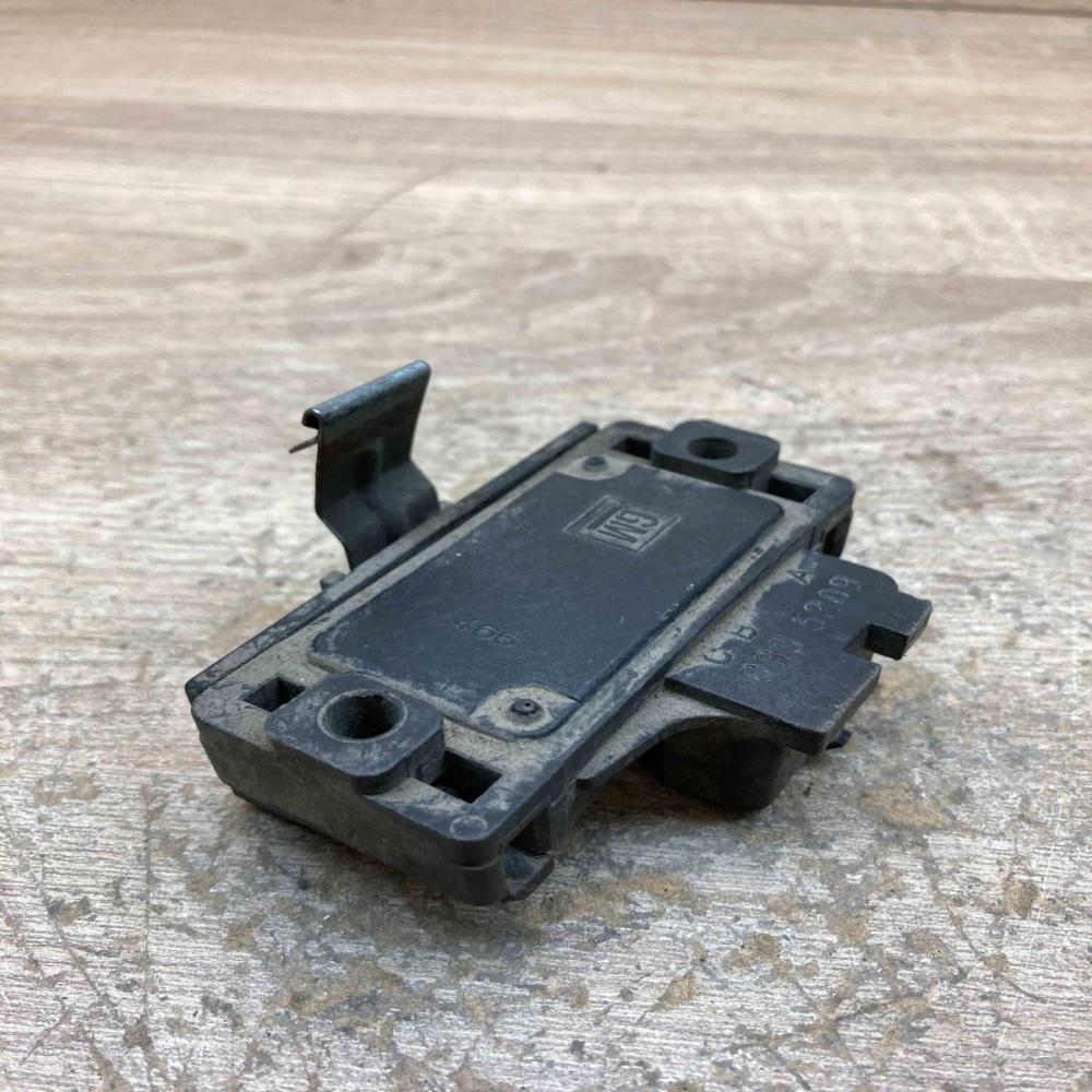 90518493 0395209  Air pressure sensor Opel Astra F