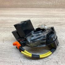 XU3 K4N 2363   Airbag slip ring squib (SRS ring) Toyota RAV 4 (XA20)