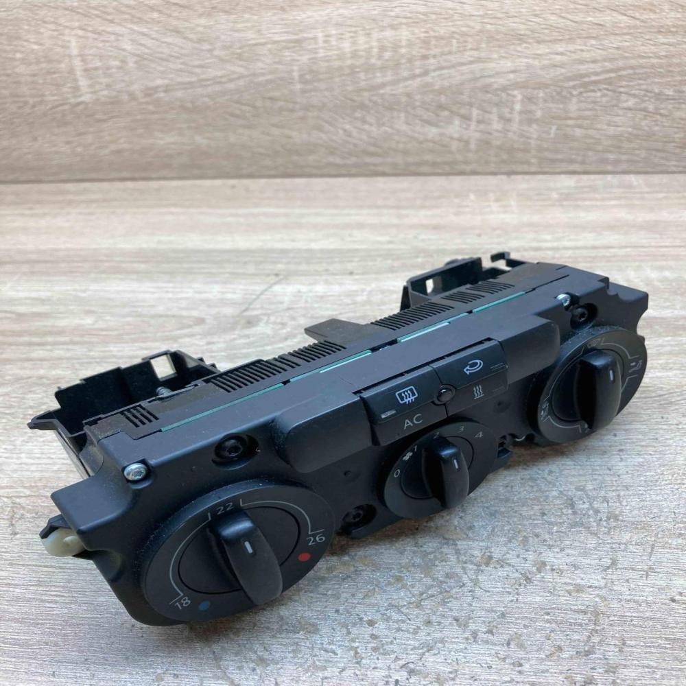 Audi A3 Clima   Climate control unit Audi A3 S3 8P
