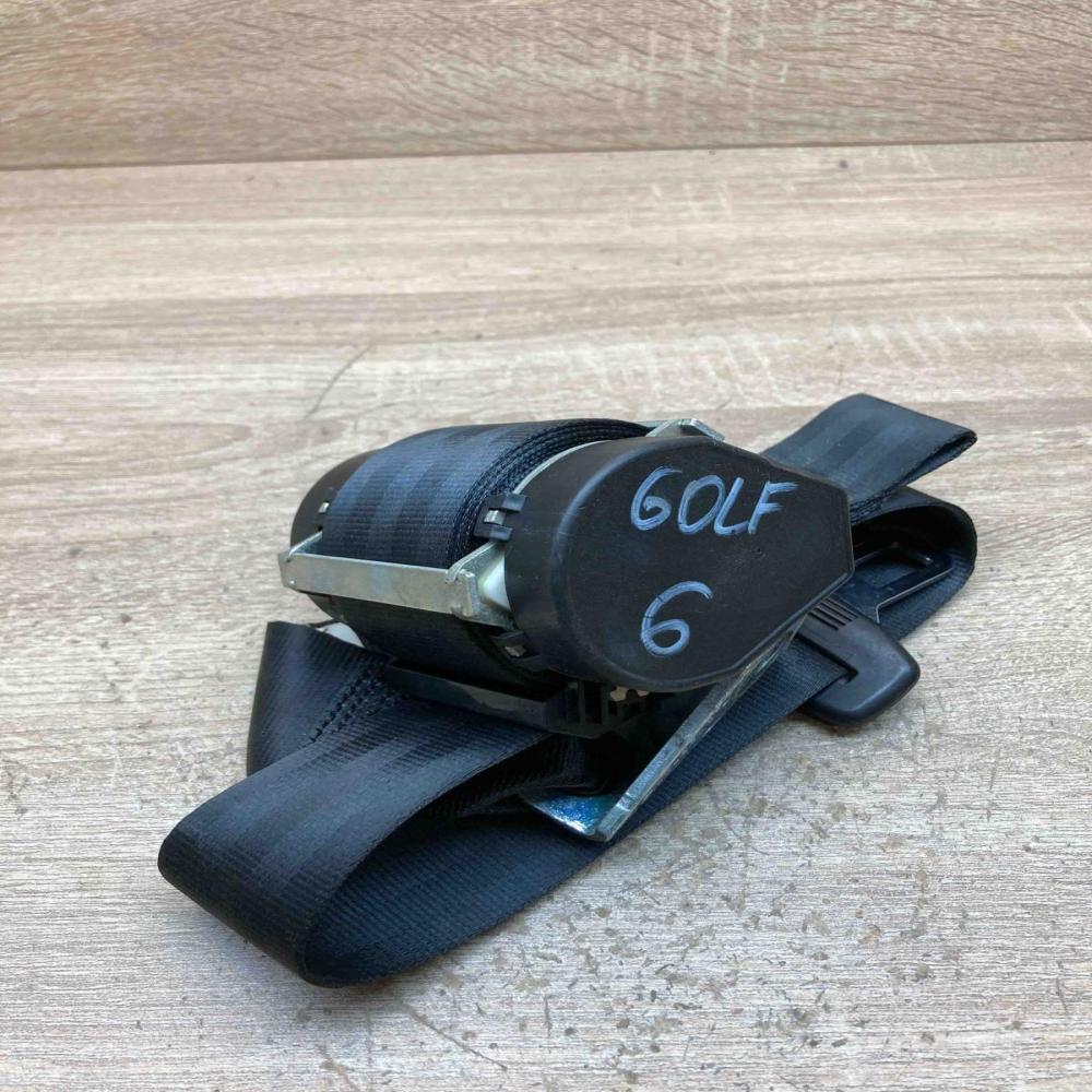 618019000 1K6857806AA  Rear seatbelt Volkswagen Golf VI