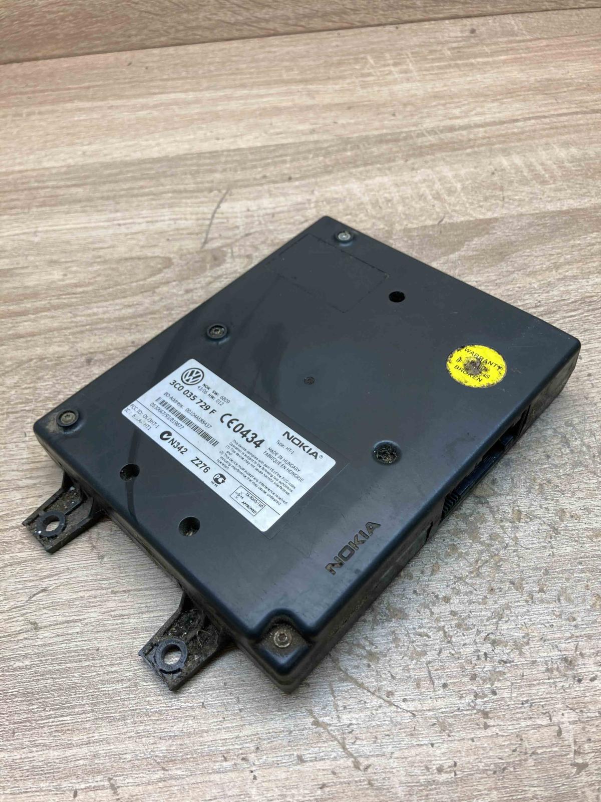 3C0035729F   Phone control unit/module Volkswagen PASSAT B6