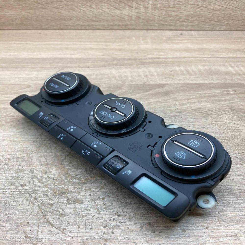 VW Clima With Seat Heating Switch  Climate control unit Volkswagen PASSAT B6