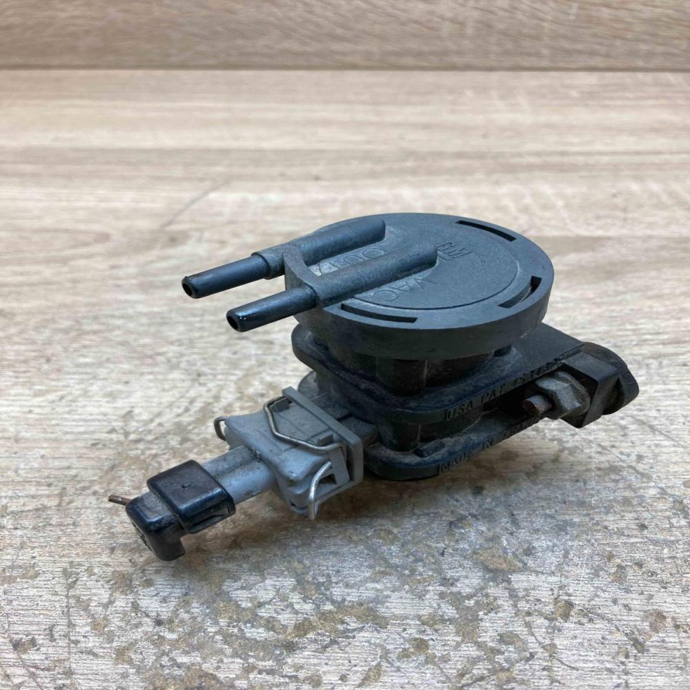 09128022   Turbo solenoid valve Opel Zafira A
