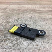 8622269A   Airbag deployment crash/impact sensor Volvo S70  V70  V70 XC
