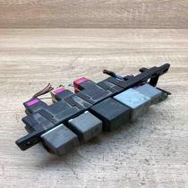 8L0941822  With Plug Fuse box set Audi A3 S3 8L