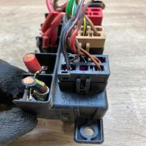 8L0941822  With Plug Fuse box set Audi A3 S3 8L