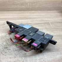 8L0941822  With Plug Fuse box set Audi A3 S3 8L