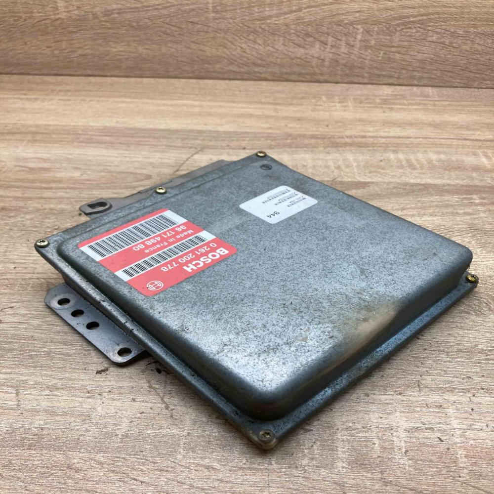 9617149880 0261200778  Engine control unit/module ECU Peugeot 306