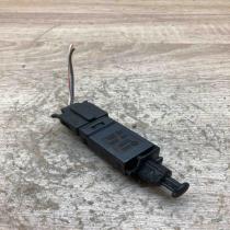 1H0927189A   Brake pedal sensor switch Volkswagen Golf IV
