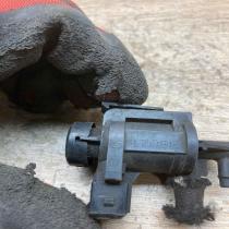 1J0906283A   Turbo solenoid valve Volkswagen PASSAT B5.5