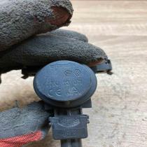 7700113071   Turbo solenoid valve Renault Trafic II (X83)