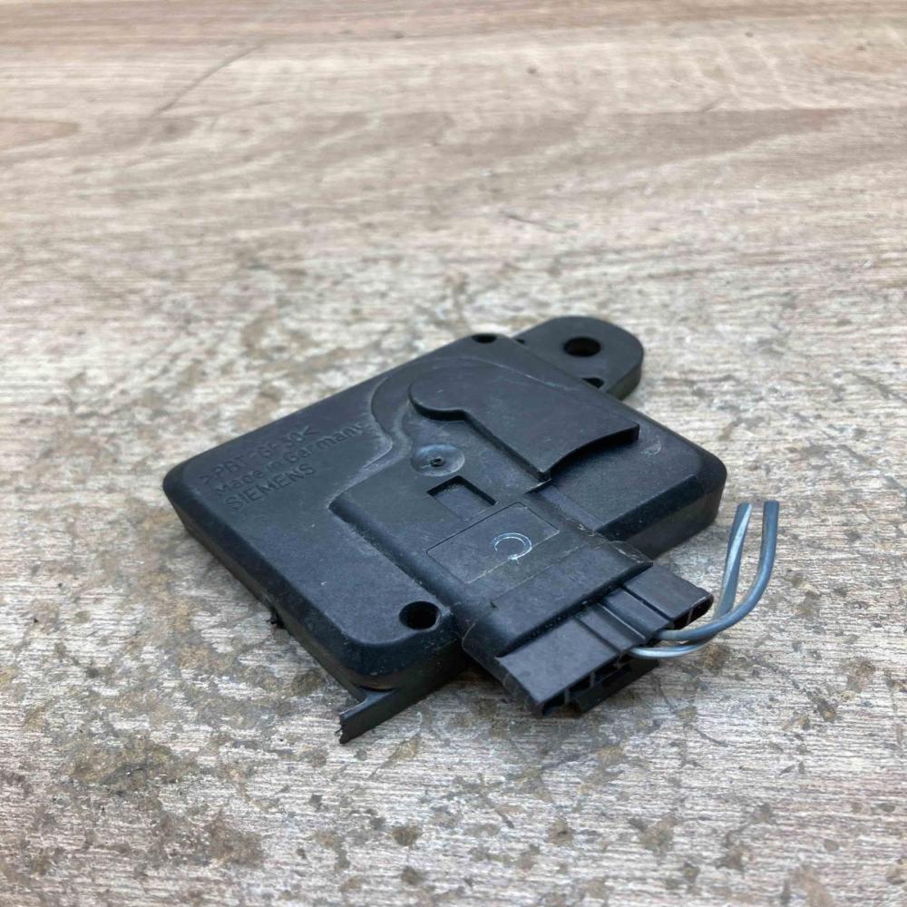 09133263 5WK42856 Used Airbag deployment crash/impact sensor Opel Zafira A