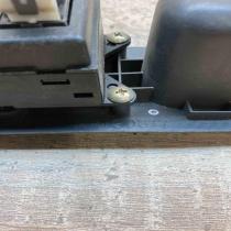 MR194815 MR190317  Electric window control switch Mitsubishi Colt
