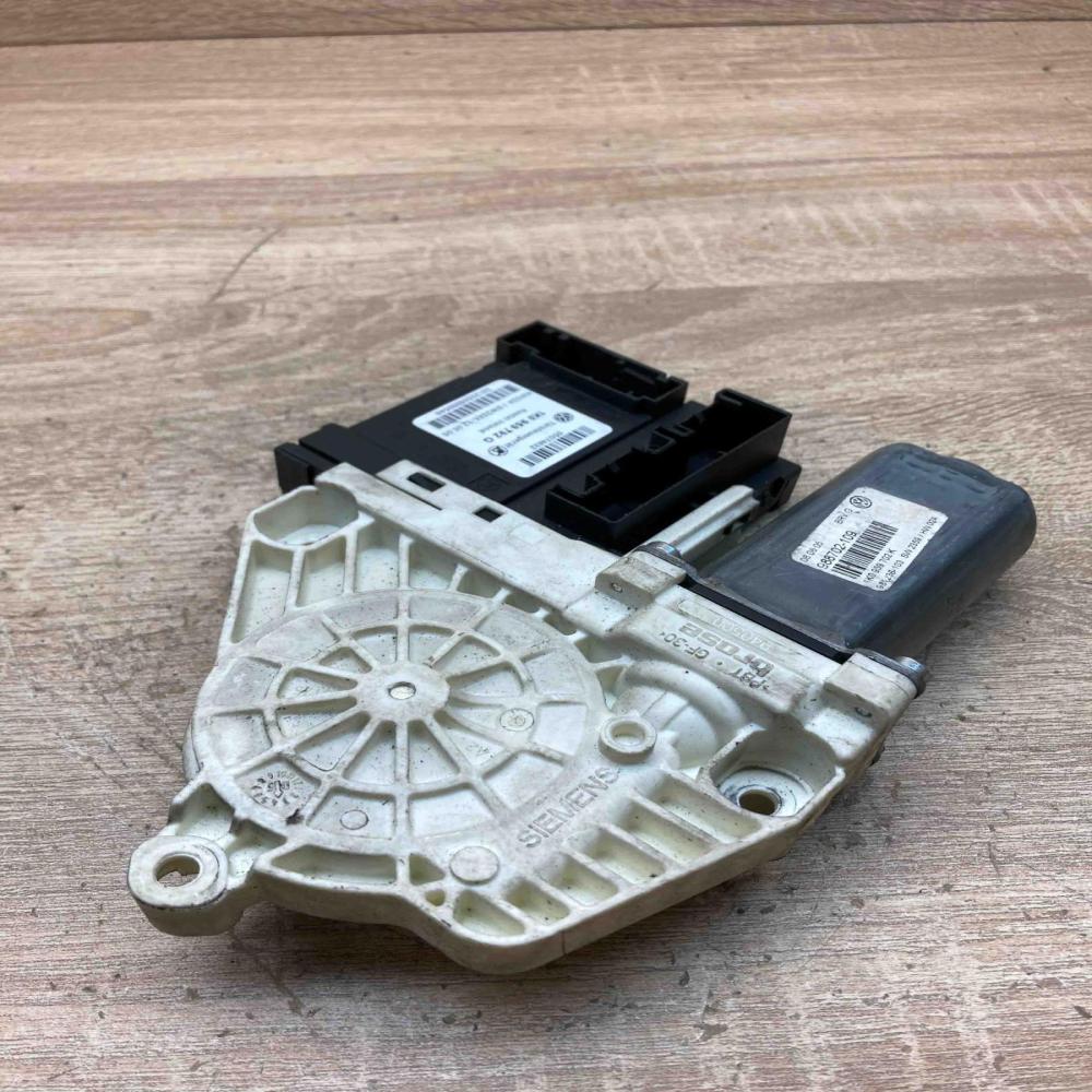 1K0959792G 1K0959702K  Front door window regulator motor Volkswagen PASSAT B6
