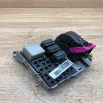24430433 000041797  Fuse module Opel Meriva A