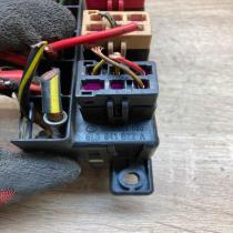 8L0941822A 431951253H  Fuse box set Audi A3 S3 8L