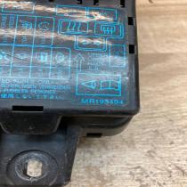 MB953355 MR193494  Fuse module Mitsubishi Carisma