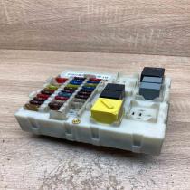 2M5T14A073BC 518273206  Fuse module Ford Focus