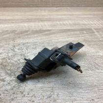 191953236   Brake pedal sensor switch Volkswagen Golf III