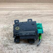 063800 1981 11S  Air flap motor/actuator Toyota Yaris