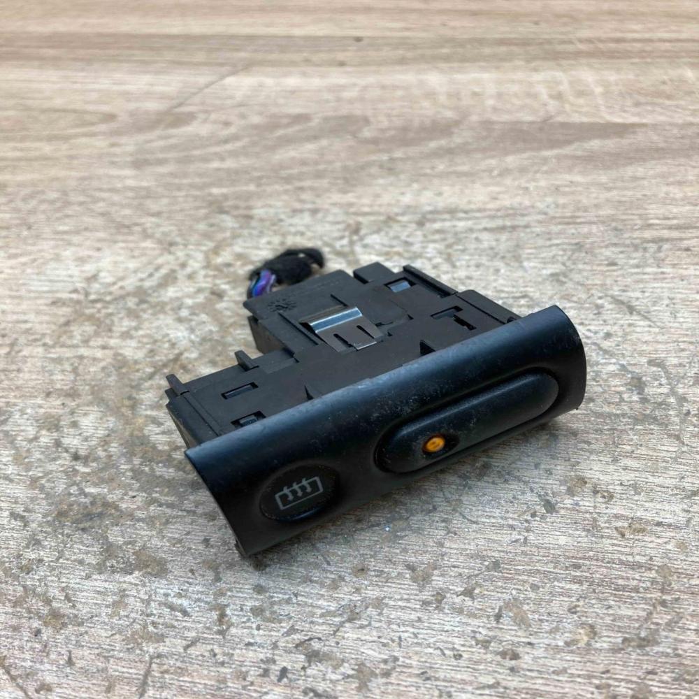 95BG 18C621 AA   Windscreen/window heater switch Ford Mondeo MK I