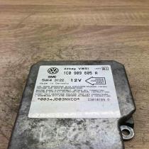 1C0909605A 5WK43122  Airbag control unit/module Volkswagen Transporter - Caravel