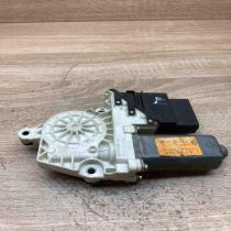 1J4959811C F005S00029  Rear door window regulator motor Volkswagen Golf IV