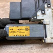 1C0959812A F005S00060  Rear door window regulator motor Volkswagen Golf IV