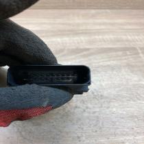 101438 202 05076615  Front door window regulator motor Volkswagen Golf IV