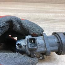 09128022   Turbo solenoid valve Opel Zafira A