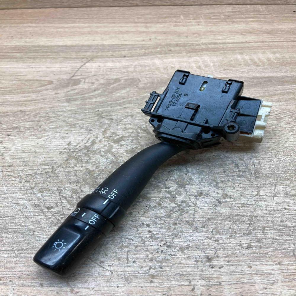 84140 05110 173795 L93 Indicator stalk Toyota Avensis T250