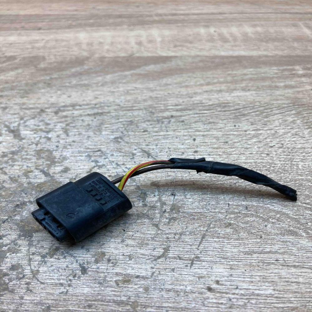 8373328 1 968642 1 2PIN Plug wire BMW 5 E39