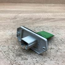 2R79K 1R49K R39K  Heater blower motor/fan resistor Toyota Yaris