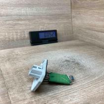 2R79K 1R49K R39K  Heater blower motor/fan resistor Toyota Yaris