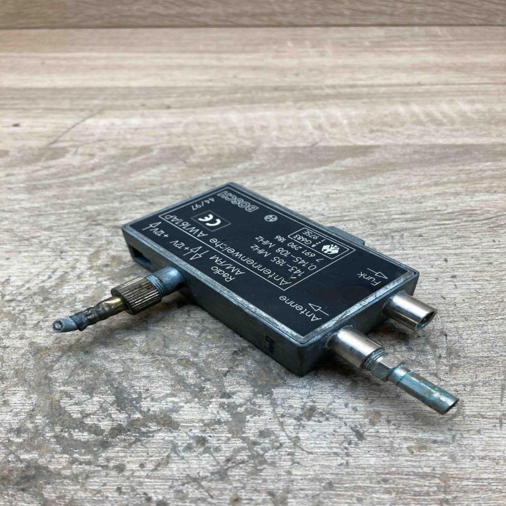 7691290186   Aerial antenna amplifier Volkswagen PASSAT B5.5