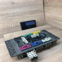 518174701 YQE000050  Fuse module Rover 75