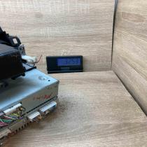 28185 AV800 PN 2598F  Radio/CD/DVD/GPS head unit Nissan X-Trail T31