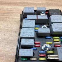 96190189 96263403 96263403 Fuse module Chevrolet Lacetti