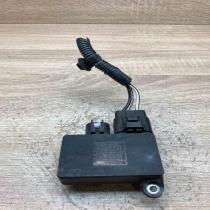 89257 12020 499300 3351  Coolant fan relay Toyota Yaris