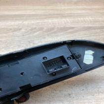 6Y1867227B   Electric window control switch Skoda Fabia Mk1 (6Y)