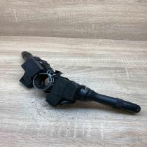 05210 17F422 05210 17F525  Wiper turn signal indicator stalk/switch Toyota Verso