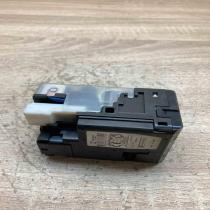 626399 000 RI 24KTY  Ignition lock Toyota Prius (XW20)