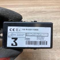 89741 02210 10R 0311005  Door control unit/module Toyota Avensis T270