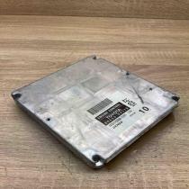 89666 02110 MB175800 5221  Engine control unit/module ECU Toyota Corolla E120 E1